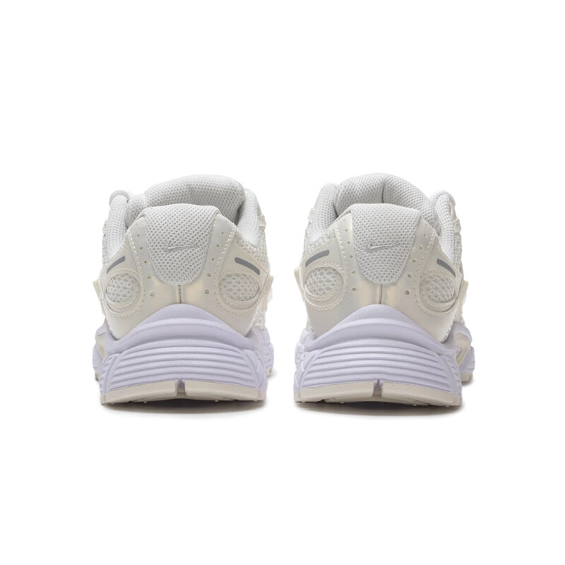 Nike V5 RNR