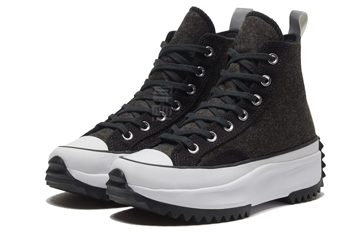 Converse Run Star Hike