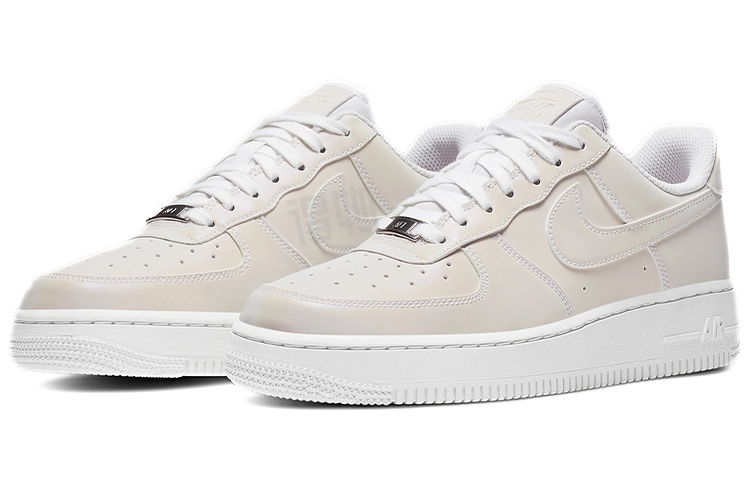 Nike Air Force 1 "Reflective"