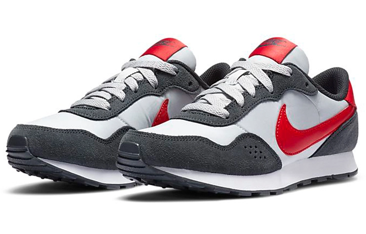 Nike MD Valiant GS
