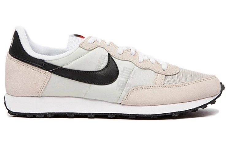 Nike Challenger OG