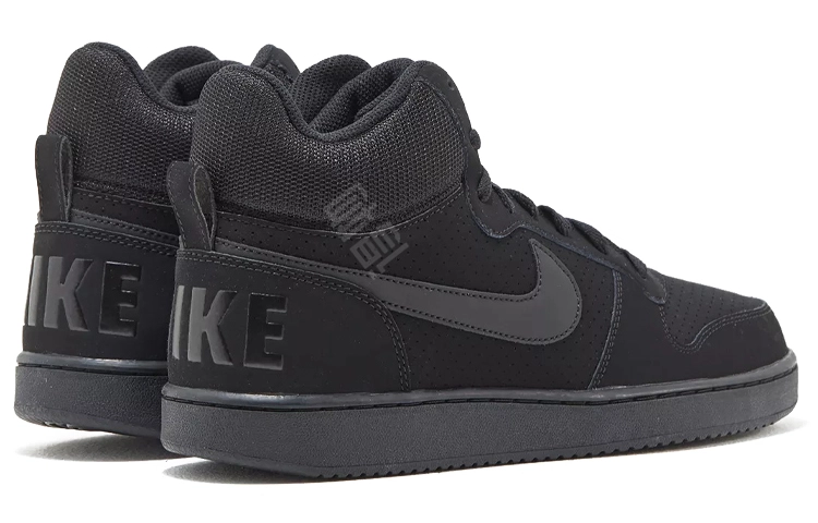 Nike Court Borough Mid