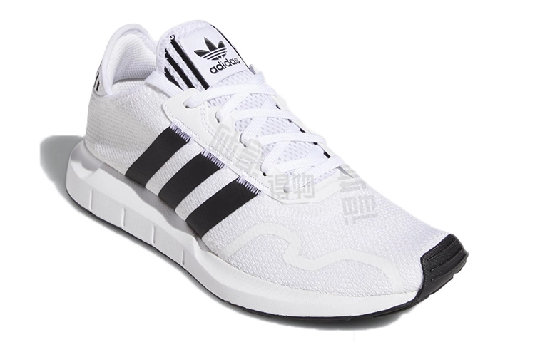 adidas originals Swift Run X