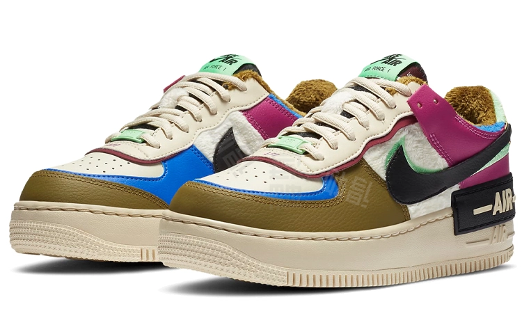 Nike Air Force 1 Shadow SE "Fossil"