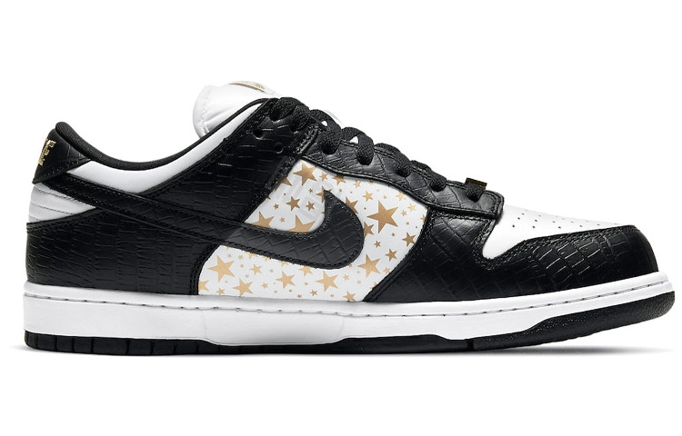 Supreme x Nike Dunk SB Black Stars