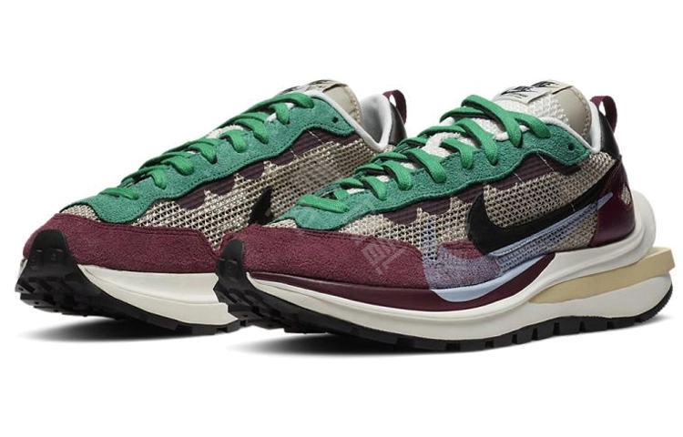 Sacai x Nike VaporWaffle string villain red