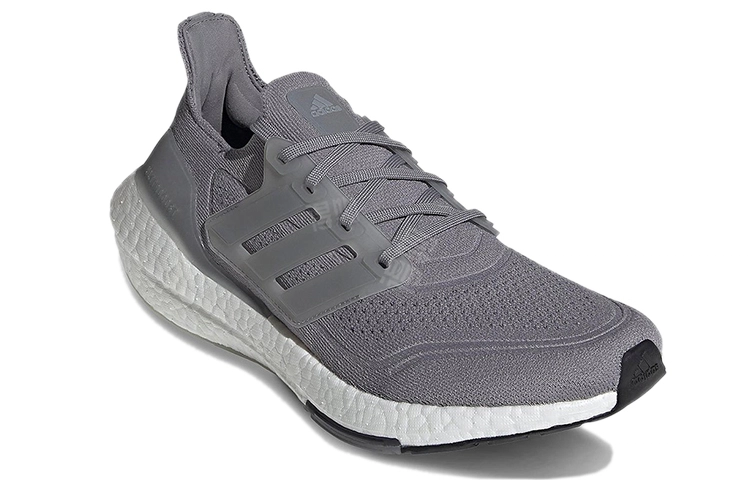 adidas Ultraboost 21