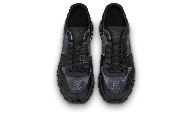 LOUIS VUITTON Run Away