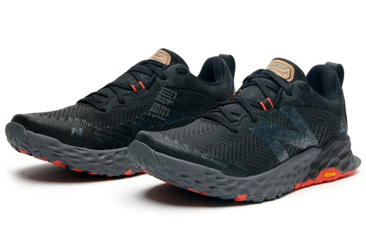 New Balance Hierro
