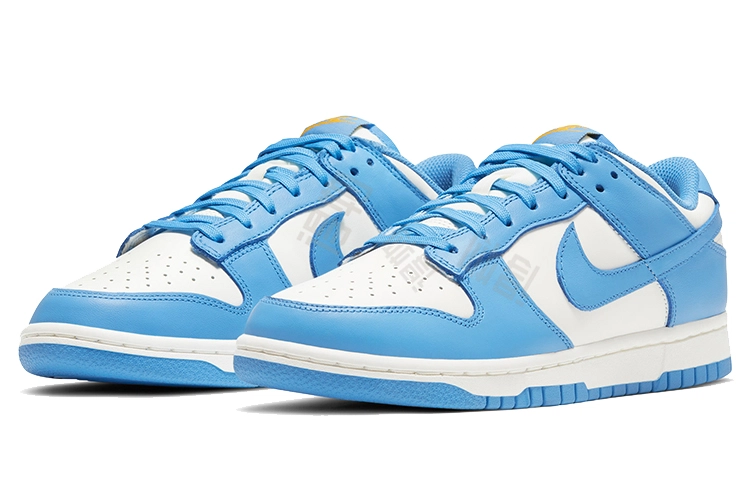 Nike Dunk Low "Coast"