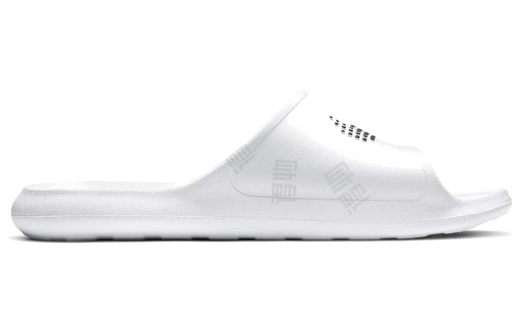 Nike Victori One