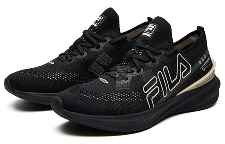 FILA Athletics Vola 200