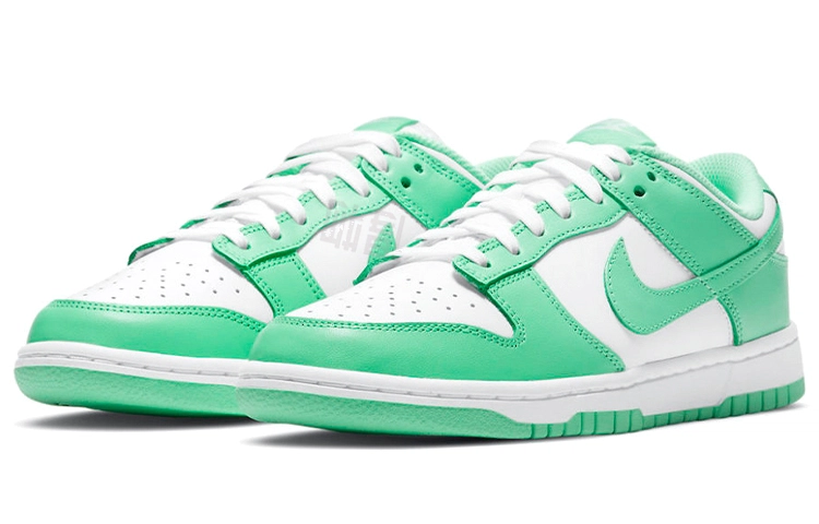 Nike Dunk Low green glow