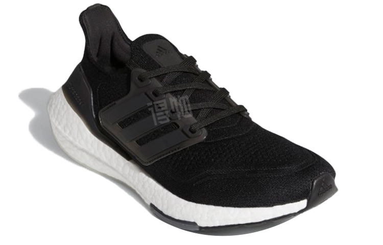 adidas Ultraboost 21