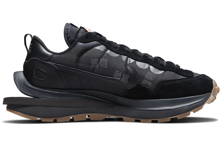 Sacai x Nike VaporWaffle black and gum