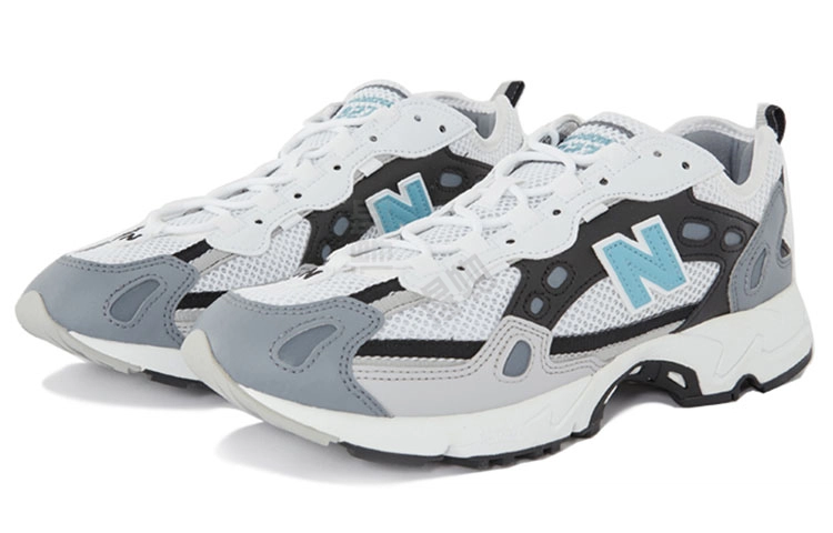 New Balance NB 827