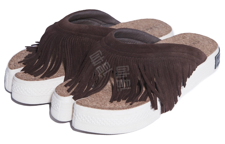 xVESSEL Tassel Toe Slides
