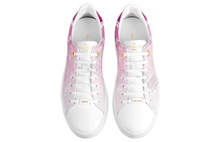 LOUIS VUITTON Frontrow