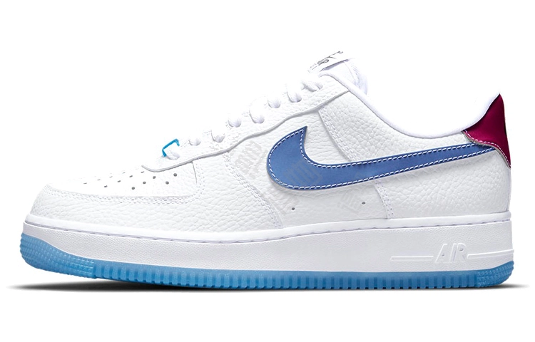 Nike Air Force 1 07 LX UV