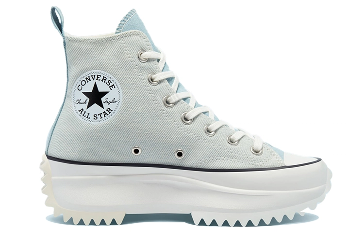 Converse Run Star Hike