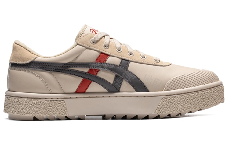 Asics Court Trail