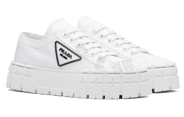 PRADA Wheel Double