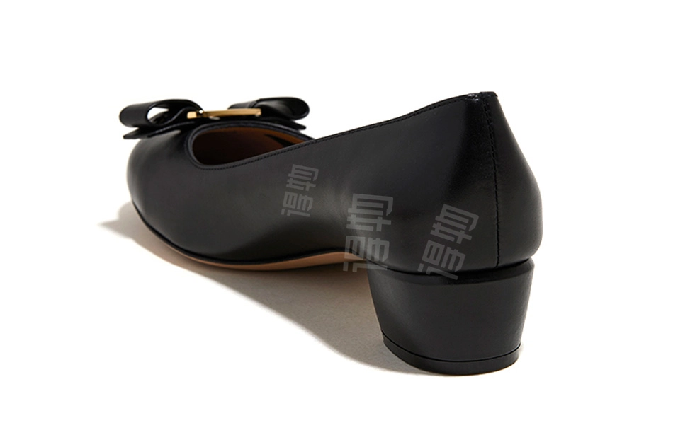 FERRAGAMO Vara