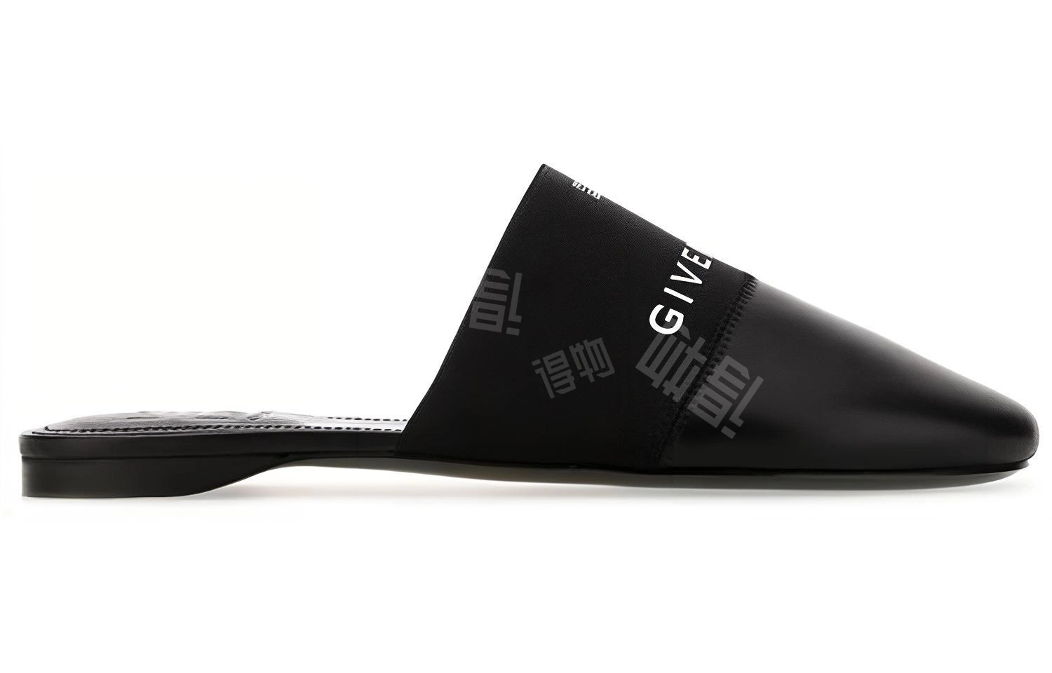 GIVENCHY