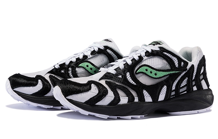SIZE x Saucony Grid Azura 2000 M