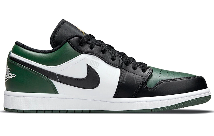 Jordan low "green toe"
