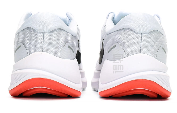 Nike Zoom Structure 24