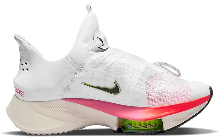 Nike Air Zoom Tempo Next FlyEase