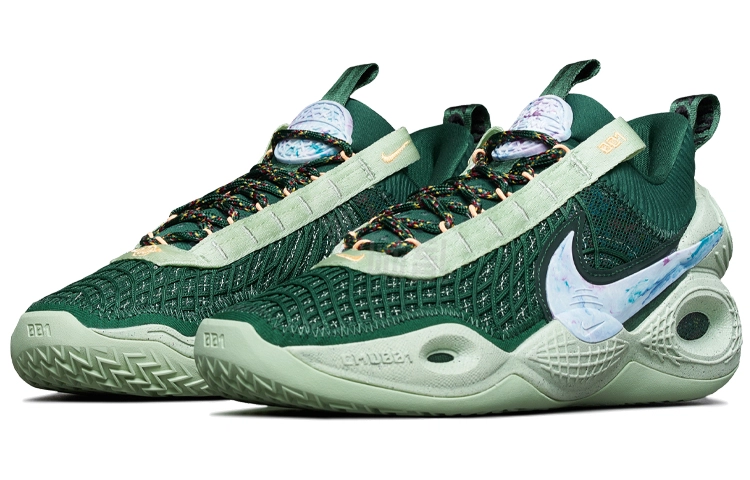 Nike Cosmic Unity TB
