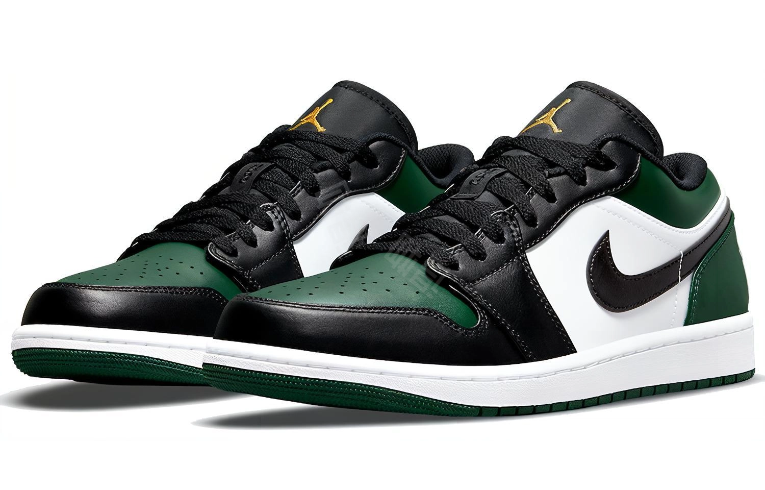 Jordan low "green toe"