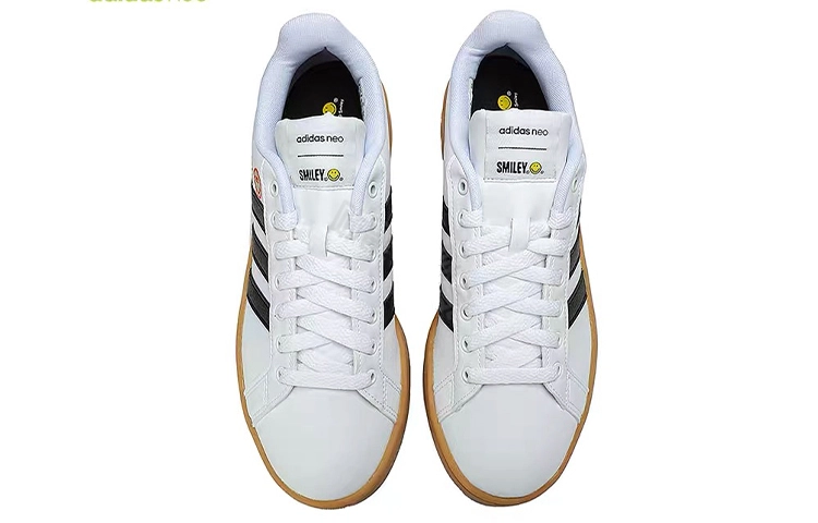 SMILEY x adidas neo GRAND COURT