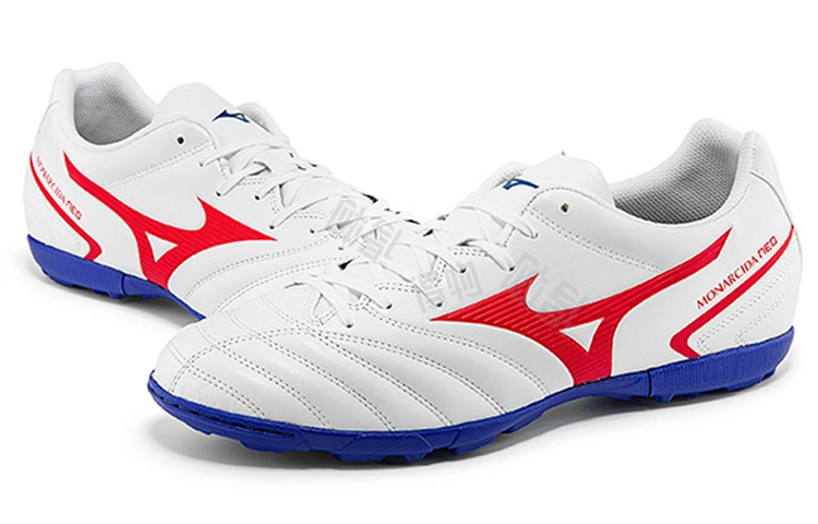 Mizuno Morelia Neo