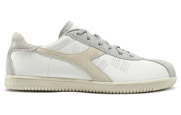Diadora