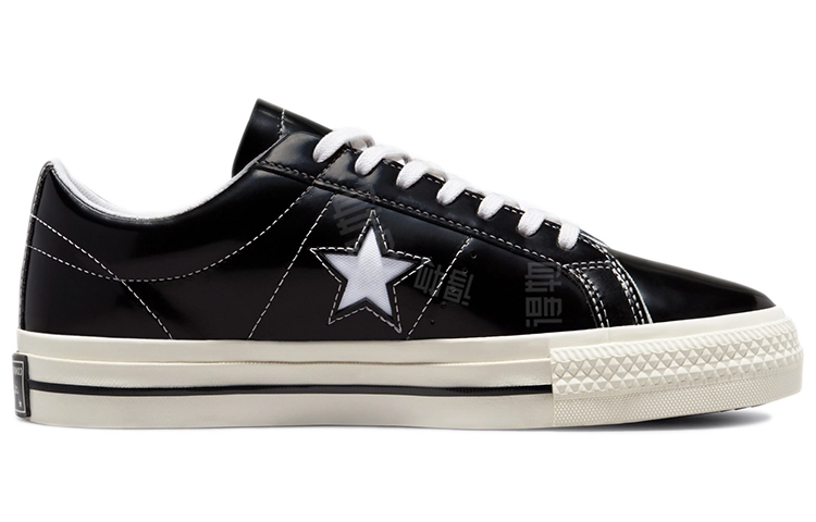 Converse One Star
