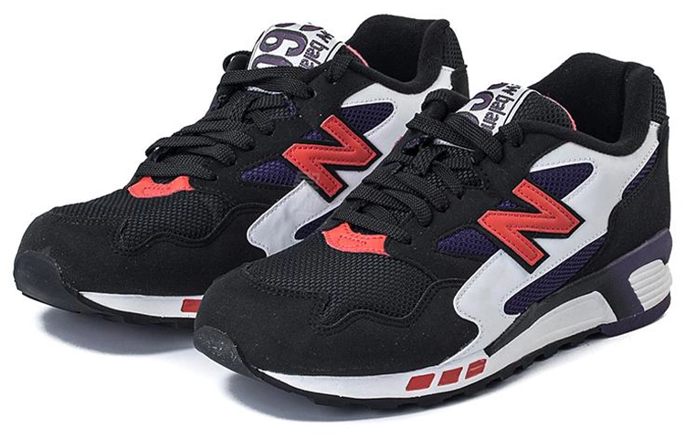 New Balance 660