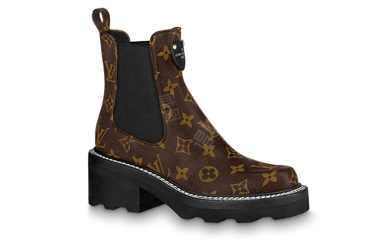 LOUIS VUITTON Beaubourg