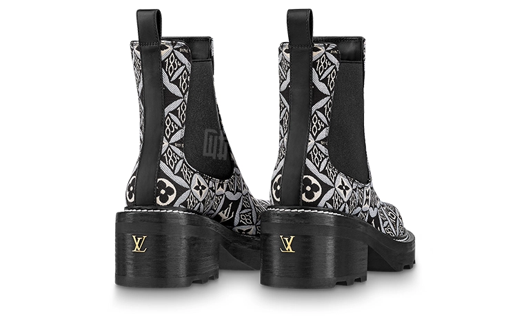 LOUIS VUITTON Beaubourg