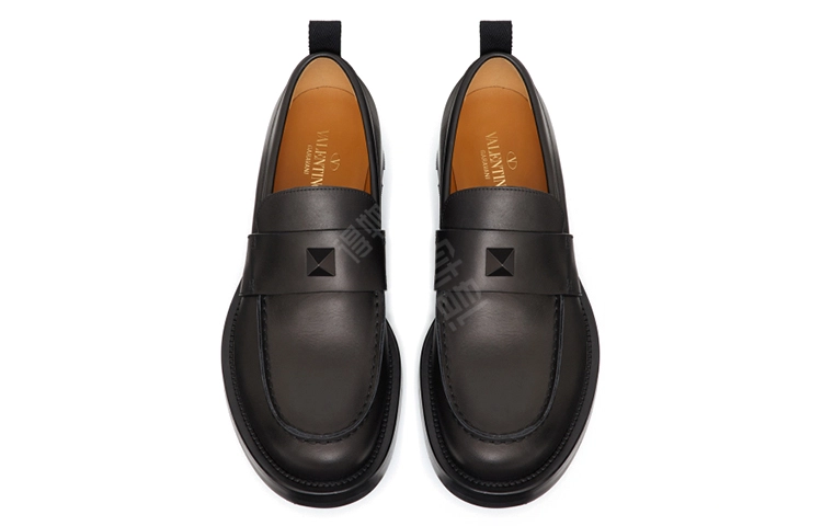 Valentino Roman Stud
