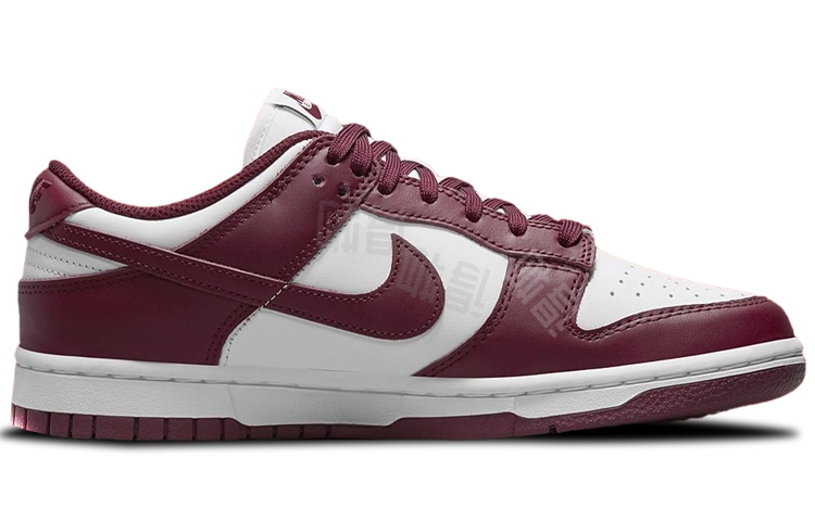 Nike Dunk Low dark beetroot