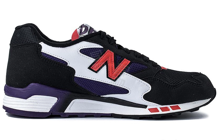 New Balance 660
