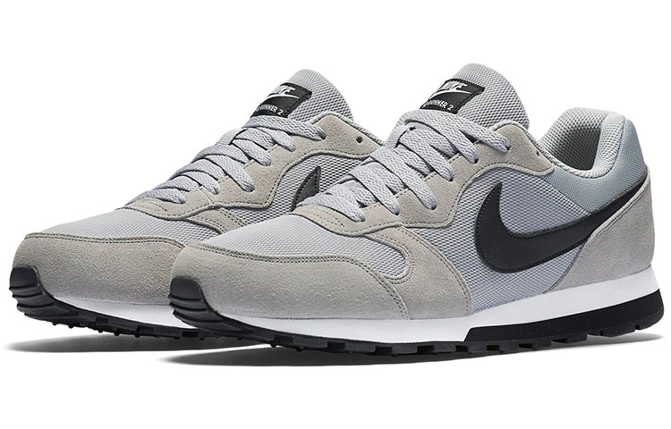 Nike MD Runner 2