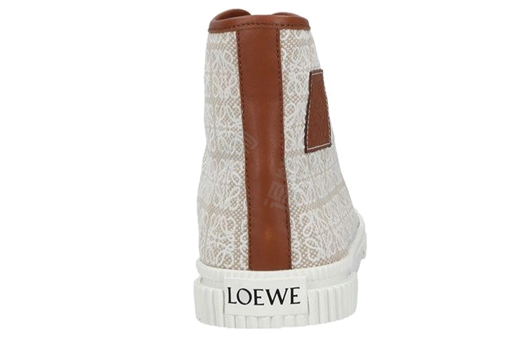 LOEWE Anagram