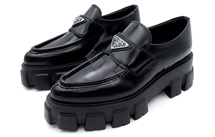 PRADA Monolith