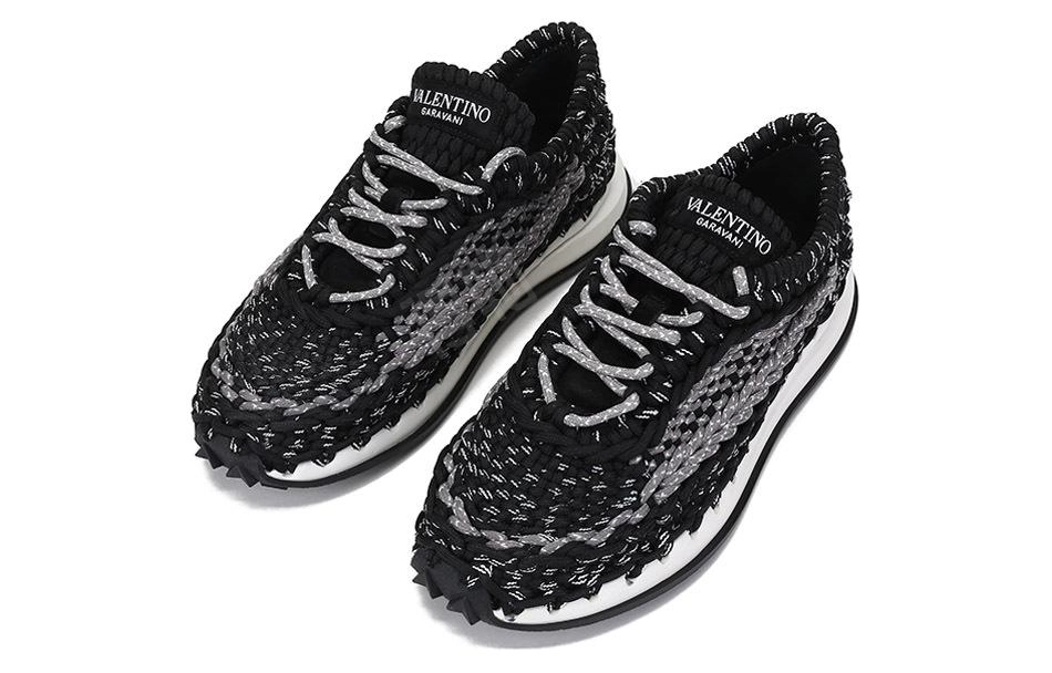 Valentino Crochet