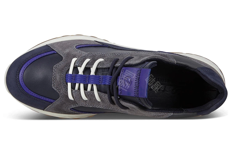 ecco St.1