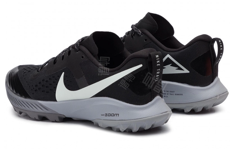 Nike Air Zoom Terra Kiger 5